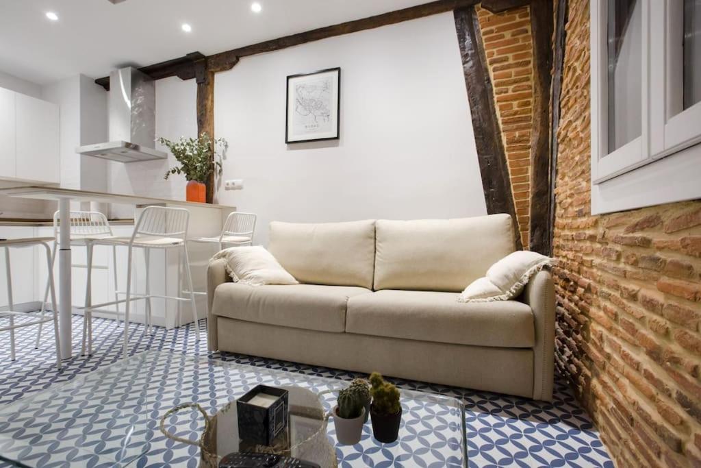 Etxeburu Apartment Bilbao Luaran gambar